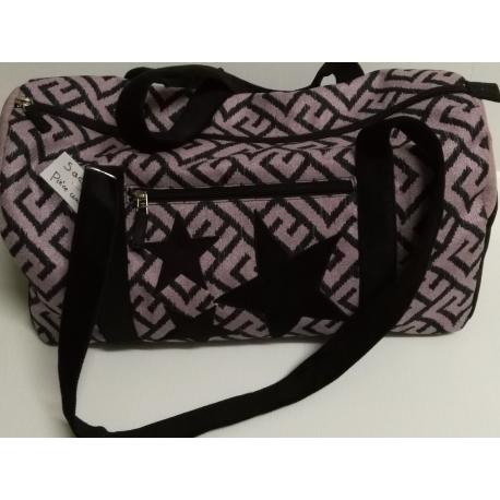 sac de voyage ou de sport.