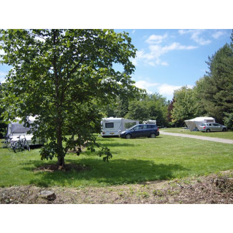 Emplacements de camping à Chigy