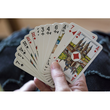 Jeux de cartes le mardi à partir de 14h30 à Sémelay